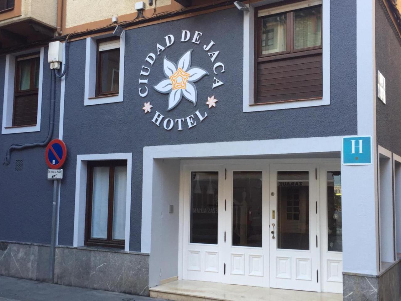 Ciudad De Jaca 호텔 외부 사진